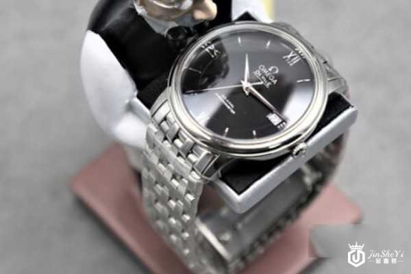 表面陈旧的老瑞士手表回收价格如何