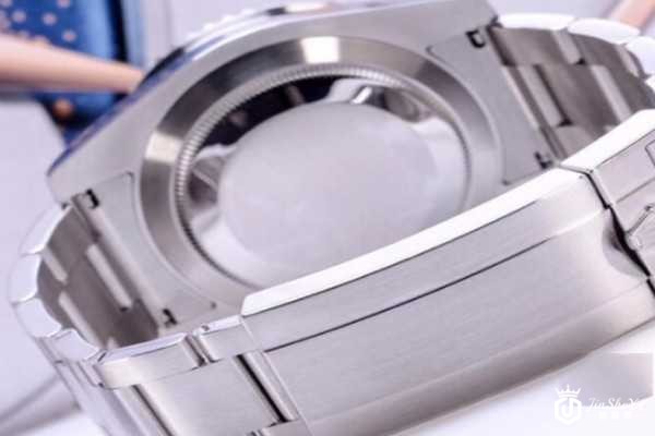 劳力士黑水鬼二手回收价格有超公价的行情吗