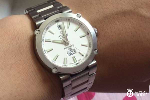 梅花93935二手手表回收价值几何