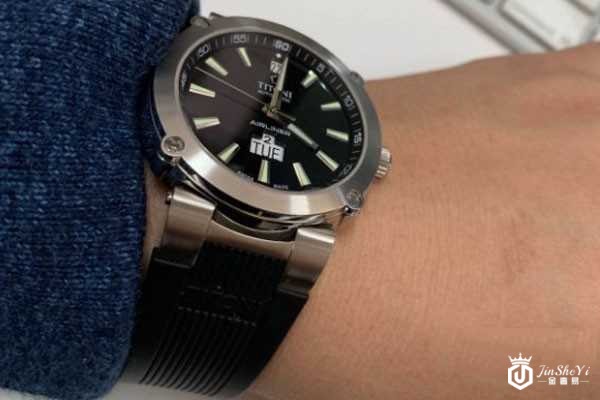 梅花93935二手手表回收价值几何