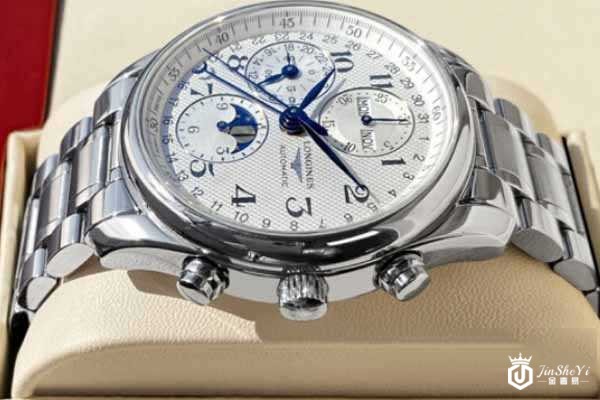 戴了半年的浪琴月相表回收多少钱 戴了半年的浪琴月相表回收多少钱