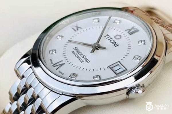 不走时了的旧梅花女手表回收多少钱