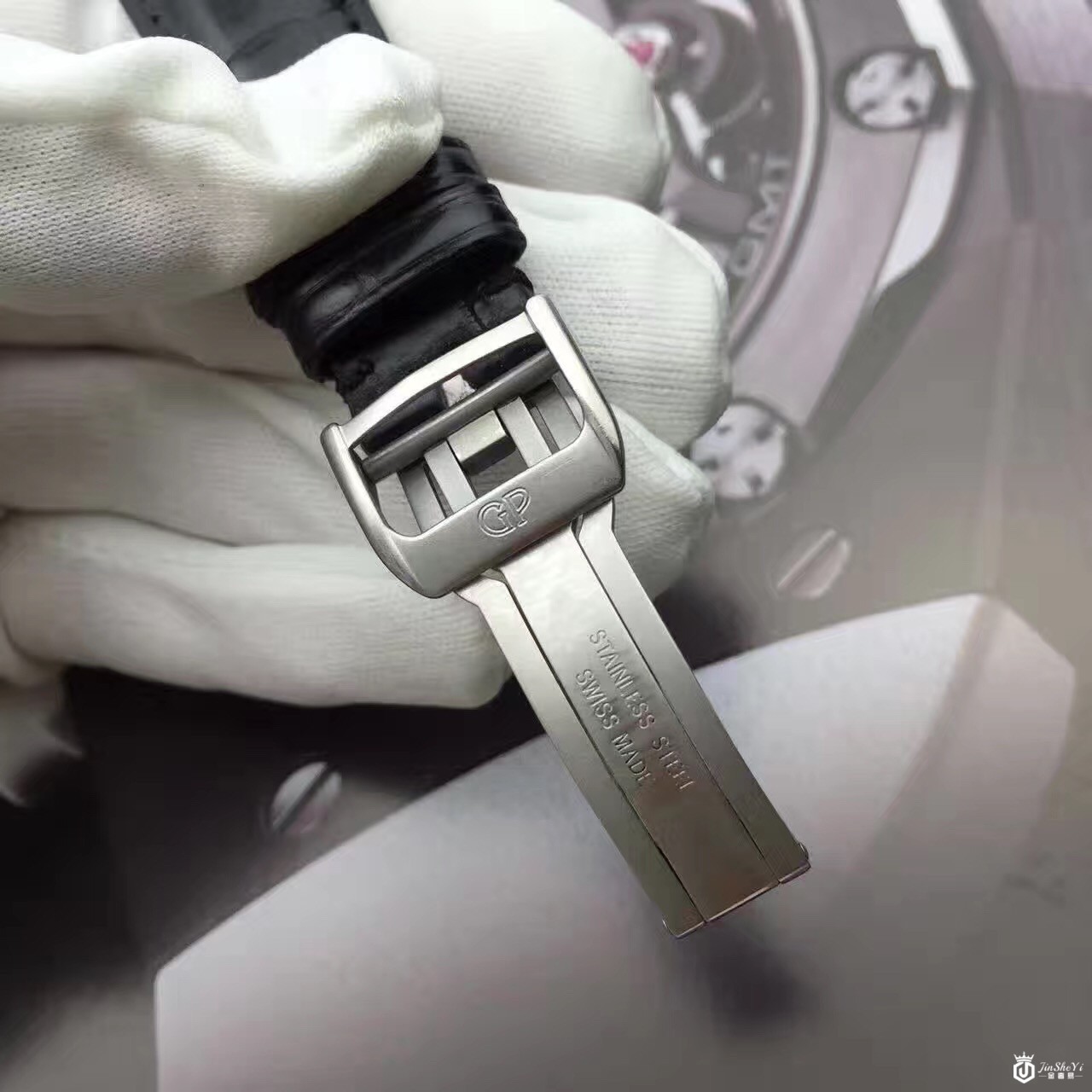 欧米茄手表回收鉴定真伪