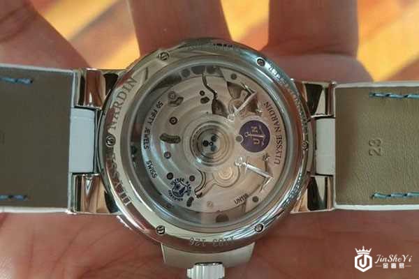 不在意雅典航海系列选择哪里回收名表？难怪回收价不过四折