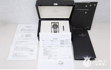 要保存好你的名牌手表保修卡了！