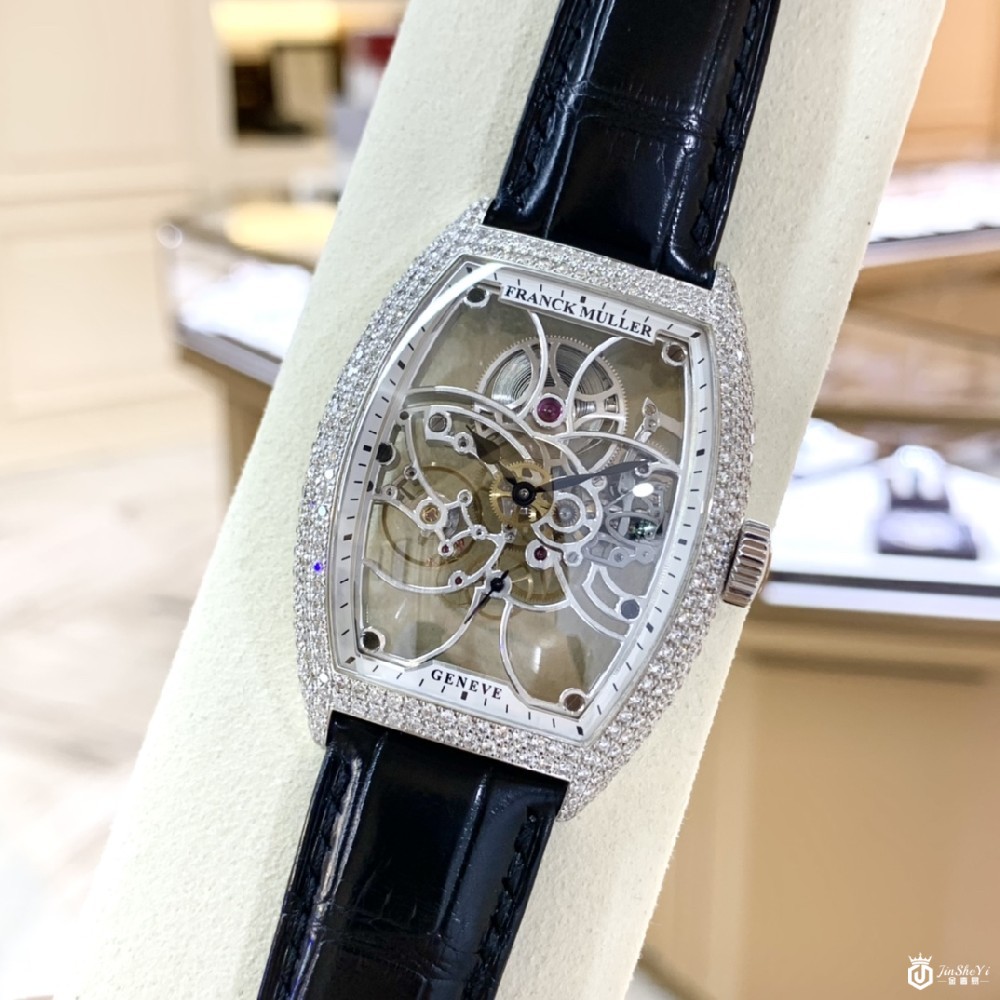 在名表回收二手市场如何识别法穆兰二手手表的真伪？