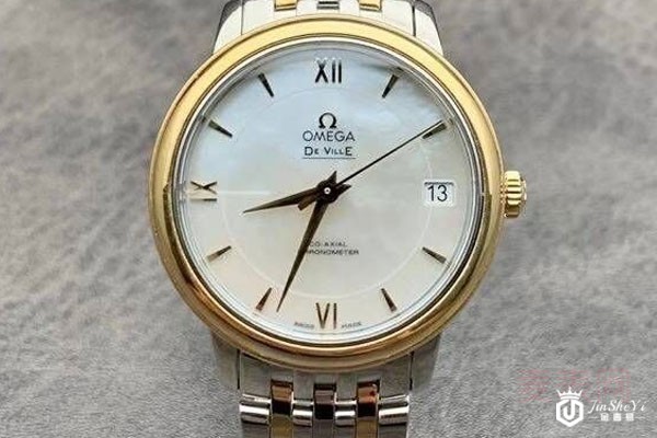 如何选择欧米茄手表回收店铺