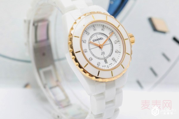 二手香奈儿J12系列白陶瓷石英女士腕表展示图 二手香奈儿J12系列白陶瓷石英女士腕表展示图