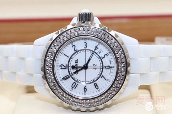 二手香奈儿J12系列白陶瓷原镶钻女士腕表图 二手香奈儿J12系列白陶瓷原镶钻女士腕表图