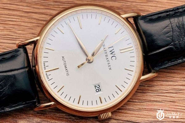 旧万国名表回收店是怎么报价的 旧万国名表回收店是怎么报价的