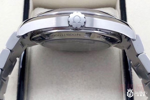 精钢材质的欧米茄旧手表回收多少钱？