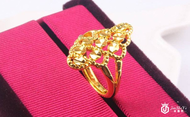 黄金多少钱一克