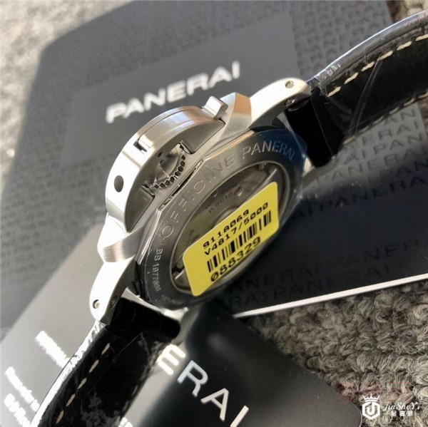 沛纳海名表回收店回收吗？