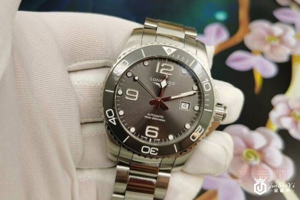 网上哪里回收二手手表 几折回收