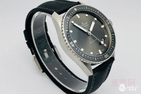 宝珀手表哪里回收专业且便捷