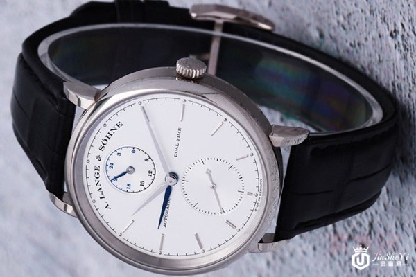 二手朗格萨克森系列白盘蓝针双区时自动机械腕表