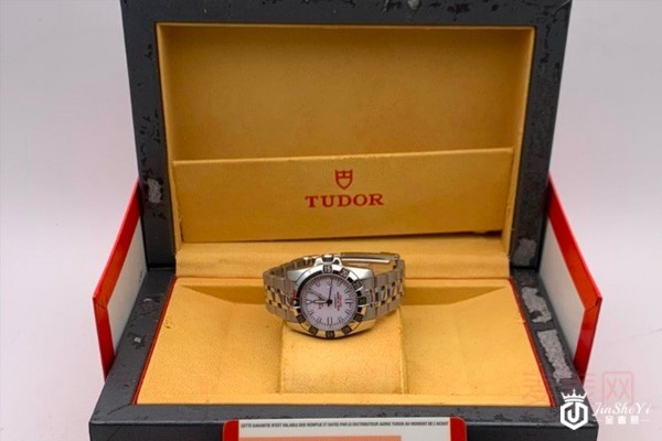 二手帝舵王子运动系列自动机械腕表盒装图