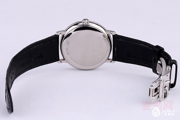 手表回收价是多少钱关键要看在哪里回收