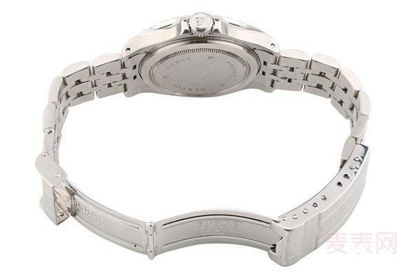 旧名表回收实体店好 还是互联网+平台好