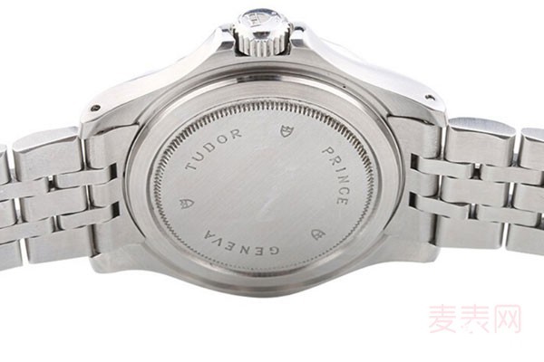 旧名表回收实体店好 还是互联网+平台好