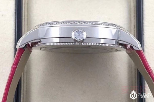 附近卖江诗丹顿二手手表去哪里？