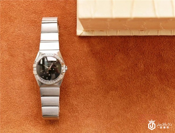 附近哪里有名表回收？线上回收能够满足你