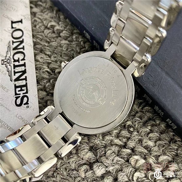 近期大热门的手表回收价格哪里好？