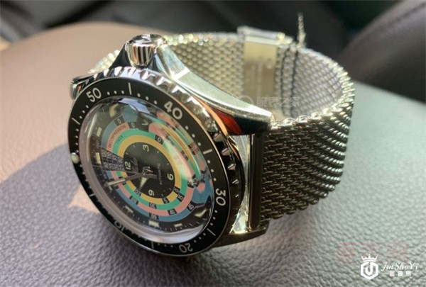 附近哪里有名表回收的地方？给你精准定位