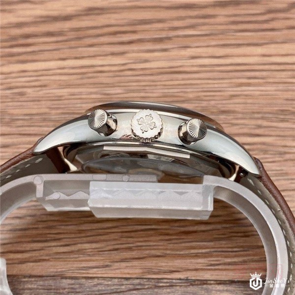 如何高效解决附近回收手表地方难题？