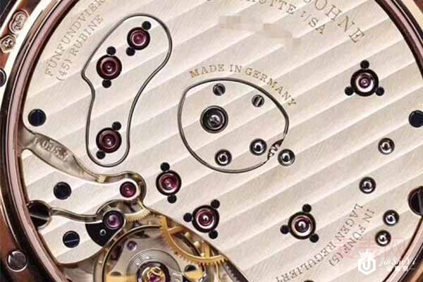 金店回收手表吗 店多人少真无奈