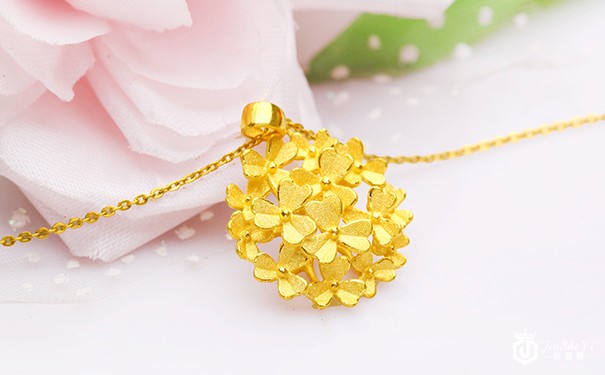 黄金首饰去哪回收