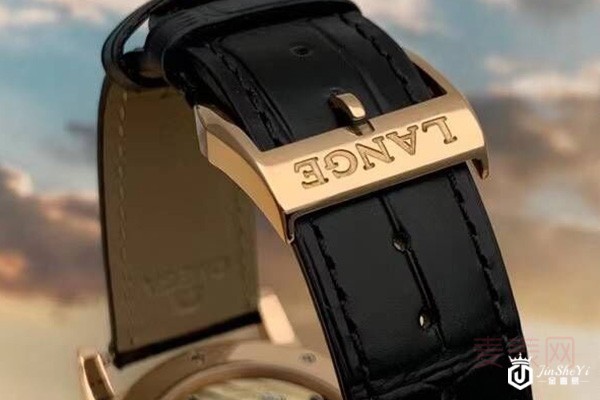 哪里可以24小时上门回收朗格手表？