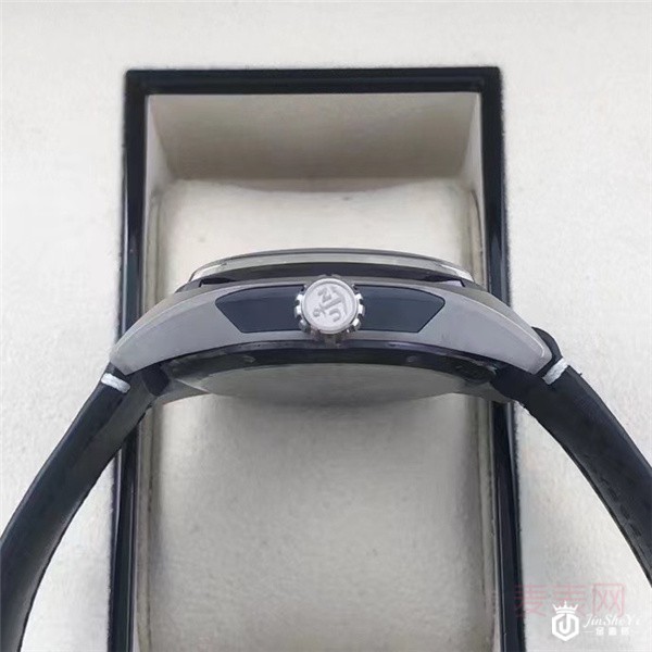 哪里回收二手雅典手表抵达高价彼岸？