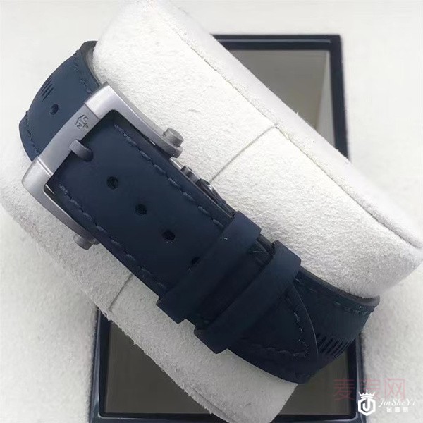 哪里回收二手雅典手表抵达高价彼岸？