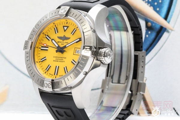 为何这家收购名表的地方成功入选回收榜单