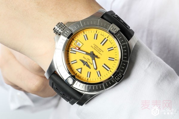 为何这家收购名表的地方成功入选回收榜单