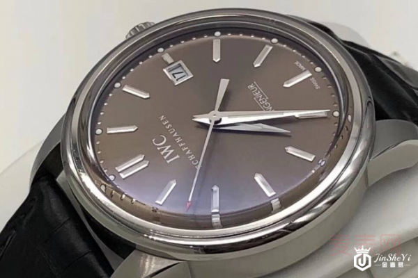 正规名表回收公司回收价格更适合大众