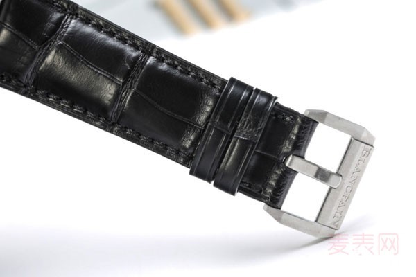 宝珀手表在哪里回收可以足不出户