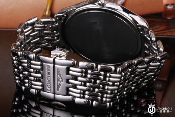 附近哪里回收二手手表的才值得打卡