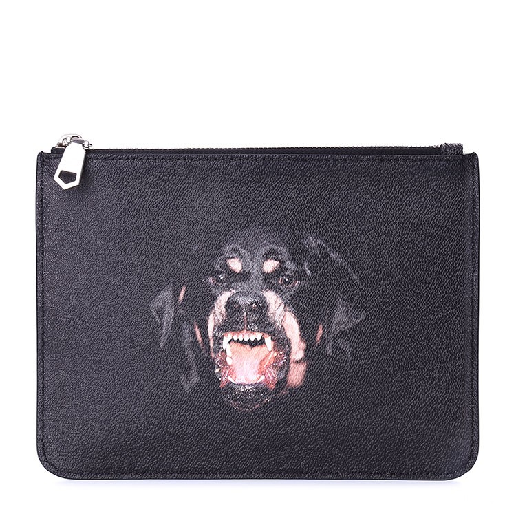 纪梵希男士狗头手拿包的回收在哪里？