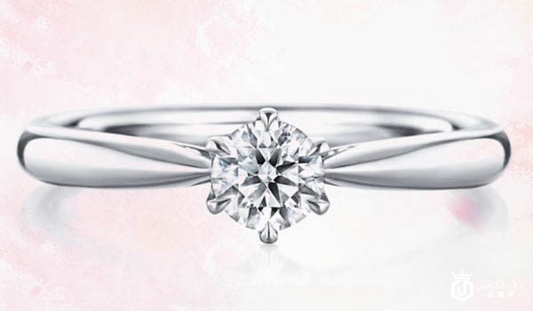 老凤祥18K白金经典六爪30分钻戒展示 老凤祥18K白金经典六爪30分钻戒展示