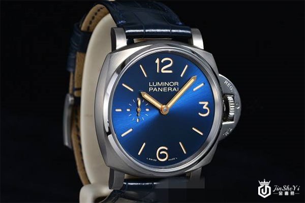 腕表中的钛金属