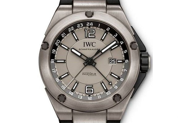 腕表中的钛金属