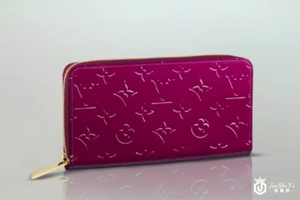 1571812094734034.jpg LV女士钱夹回收