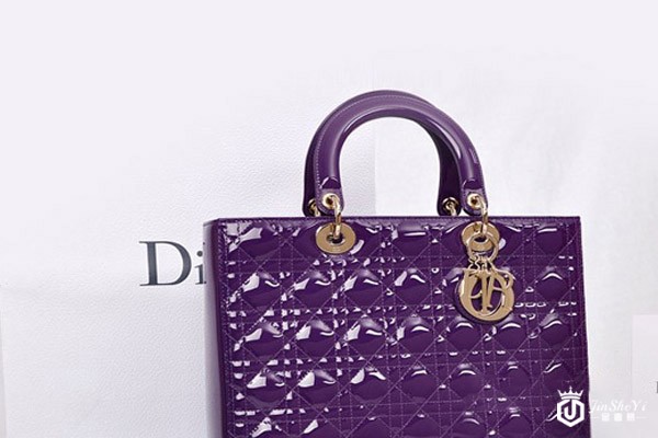 1574672893715939.jpg 2.jpg