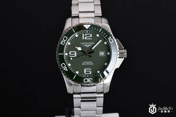 浪琴运动系列L3.782.4.06.6腕表展示图