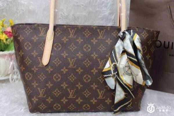 lv包包回收价格是多少