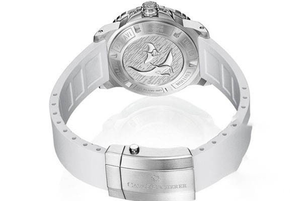 宝齐莱柏拉维系列深潜自动机械白色橡胶表带 宝齐莱柏拉维系列深潜自动机械白色橡胶表带