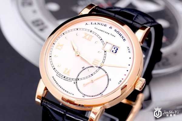 回收名表之二手朗格手表回收是否有月相情怀溢价？