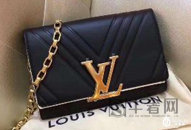 lv链条包的回收价值是多少?